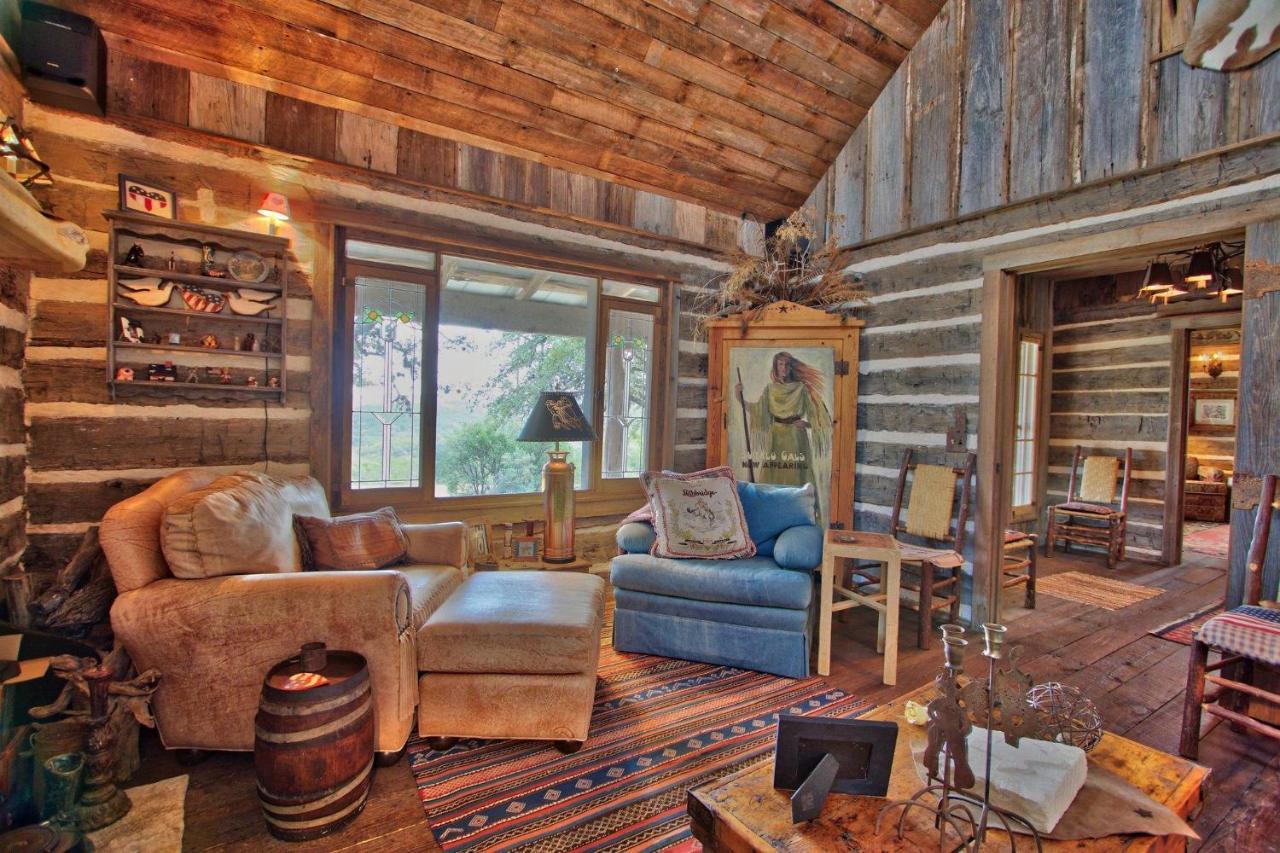 Log Cabin At Old Glory Ranch Уимберли Экстерьер фото
