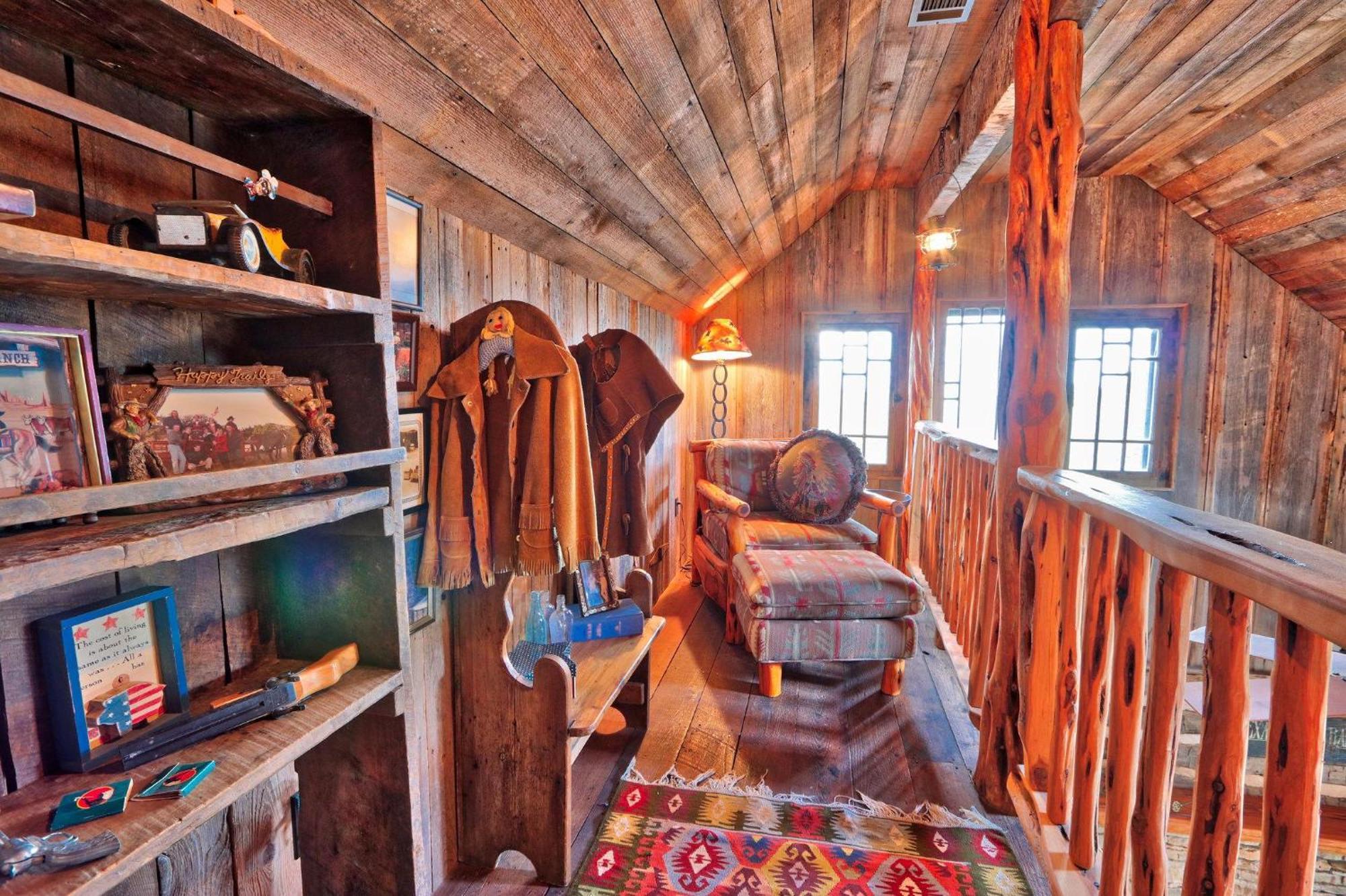 Log Cabin At Old Glory Ranch Уимберли Экстерьер фото
